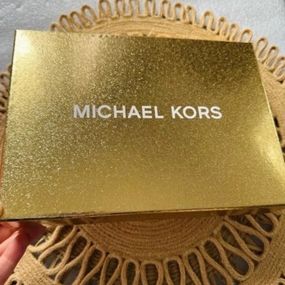 MICHAEL KORS Signature Stripe Fanny Pack/ Crossbody Bag, Pink w/ MK Logo - NWT - Picture 9 of 16